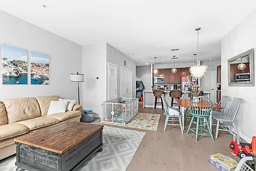 1100 Adams Street, #412