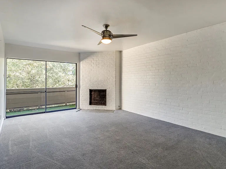 4024 Buena Vista St — Photo 12