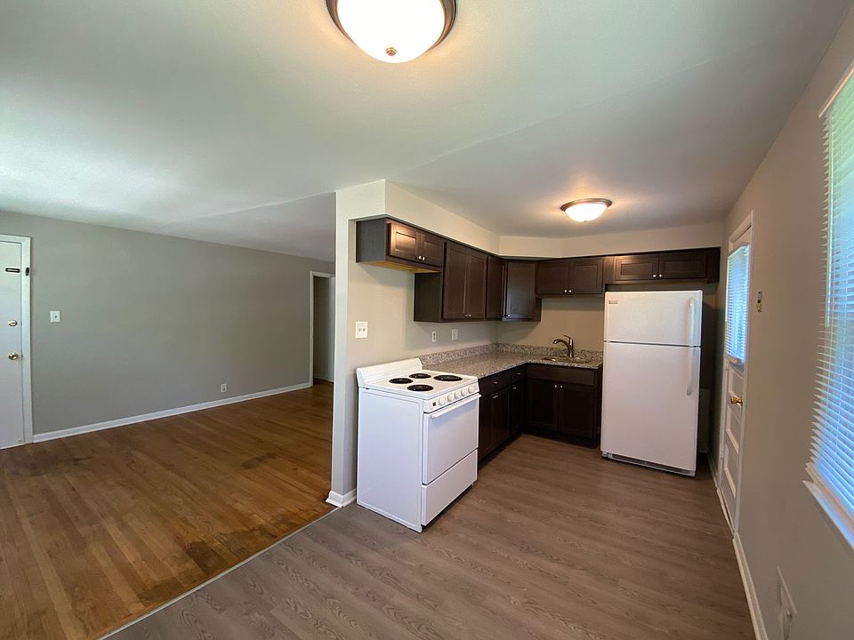 1st image of 7339 W Fernwood Cir #4