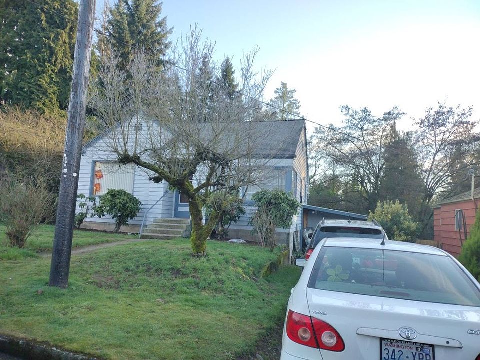 2nd image of 502 Burcham St