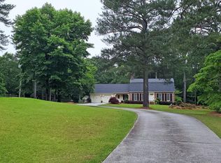 1531 Pharrs Rd, Snellville, GA 30078