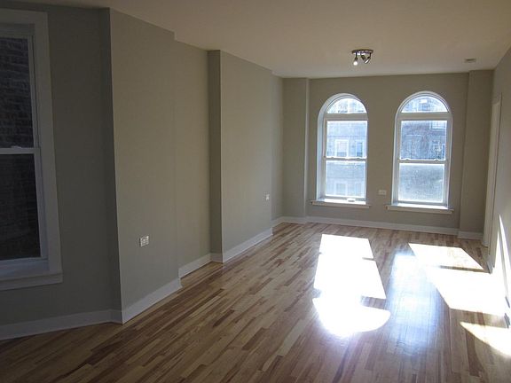 2nd image of 2642 W Haddon Ave #3