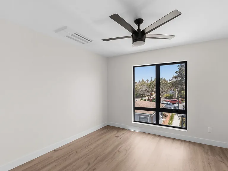 4364 Alabama St #202 — Photo 10