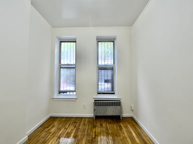 448 W 55th St #A1 — Photo 11