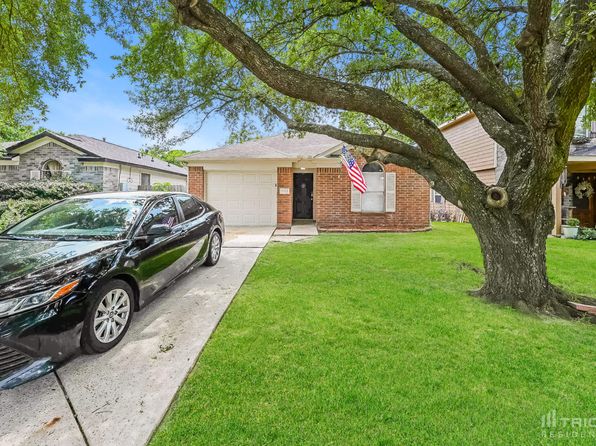 1043 Somercotes Ln