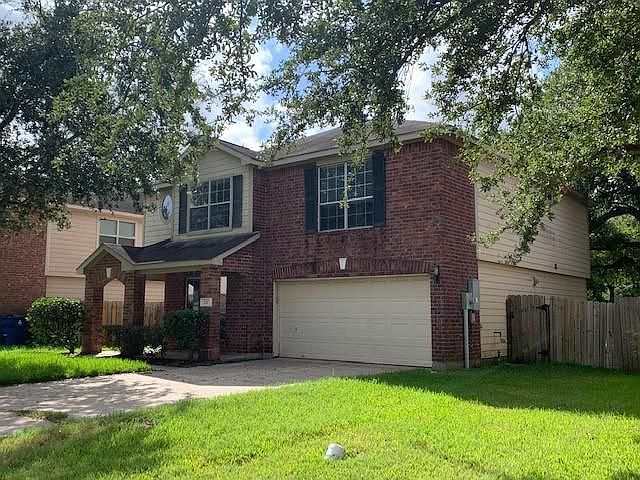 1st image of 221 S Heritage Oaks Dr