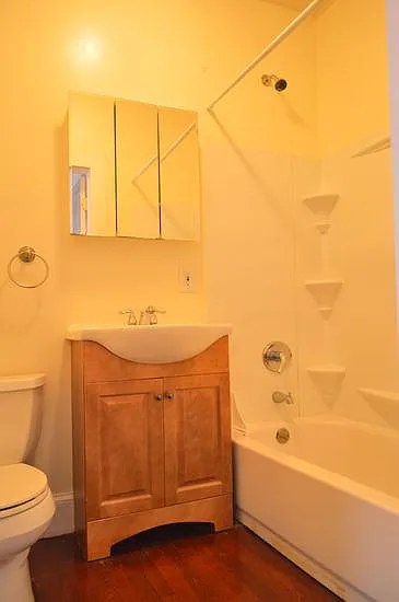 303 S Beech St — Photo 10