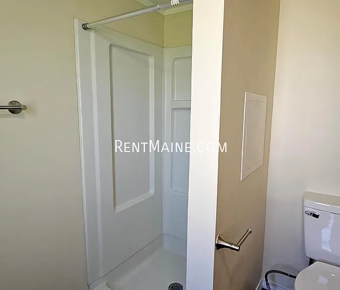 167 F St — Photo 10