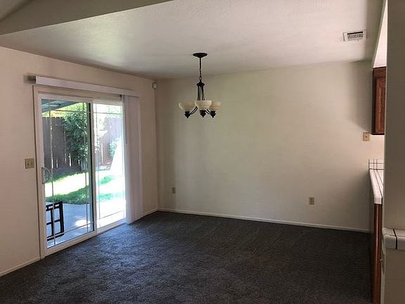 4th image of 639 Hillstock Ct