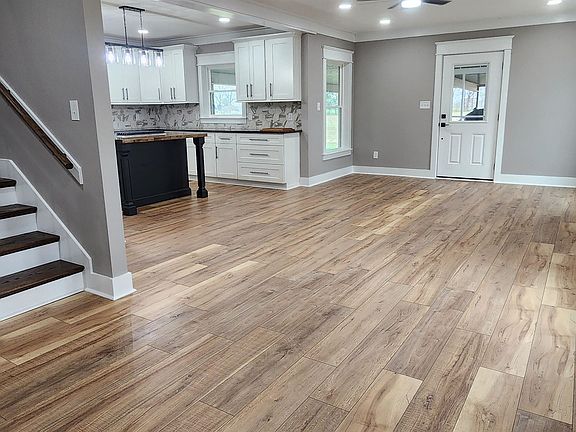 5th image of 5200 Durhamville Rd