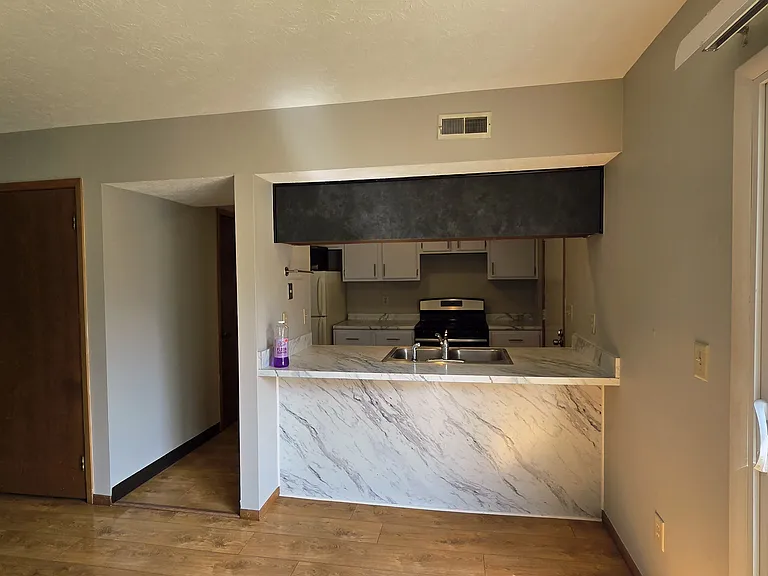 4923 Dublin Fls — Photo 12
