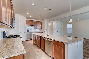 3162 Jonquil St — Photo 11