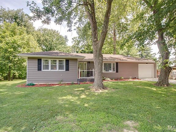 2nd image of 6607 Wenzel Rd