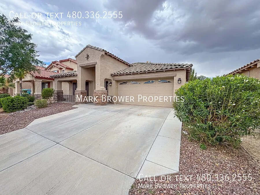 Building Photo - 21657 N Dietz Dr
