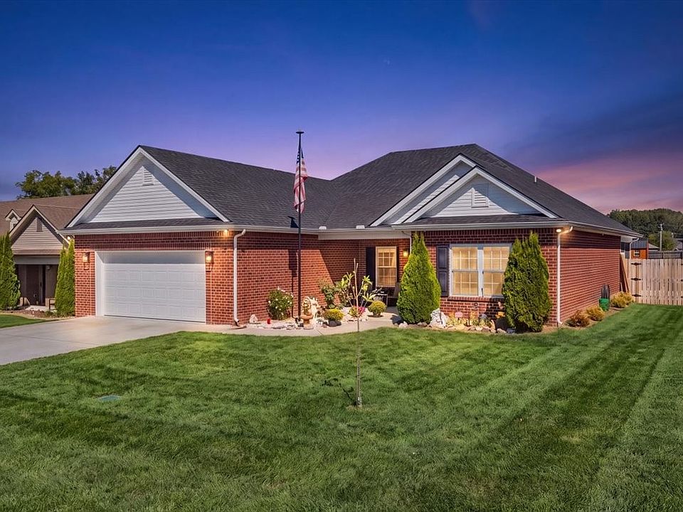 1st image of 252 Spring Breeze Dr