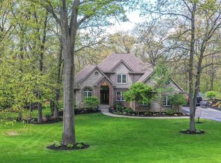 15504 Oak Hollow Dr, Holly, MI