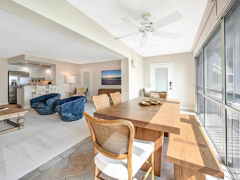 2800 Gulf Shore Blvd N #304 — Photo 16