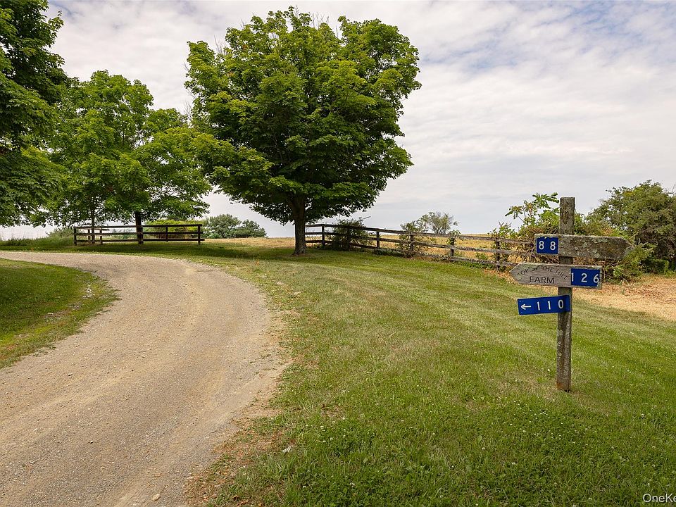 1st image of 88 Top of the Hill Lane