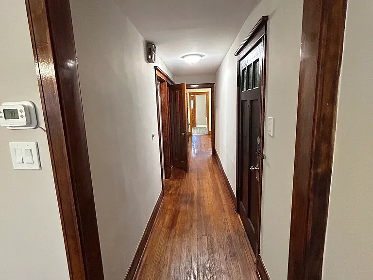 1458 W Edgewater Ave — Photo 3