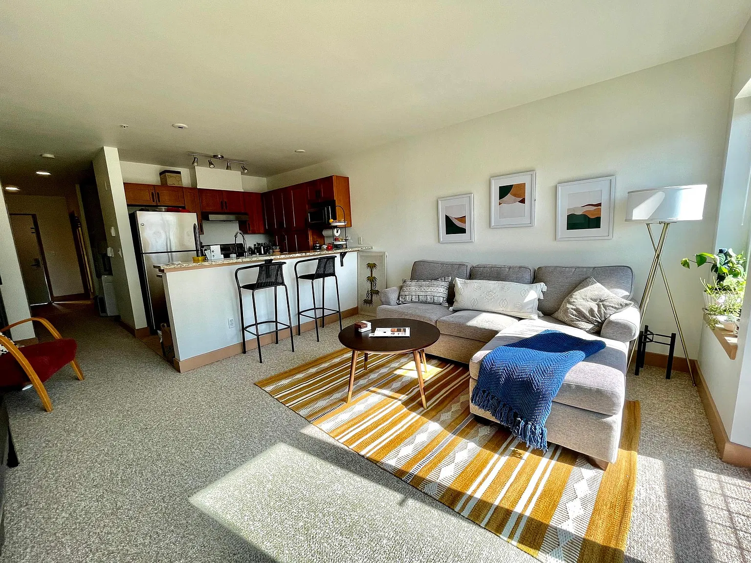 1 bed, 520 sqft, $1,900 — Photo 3
