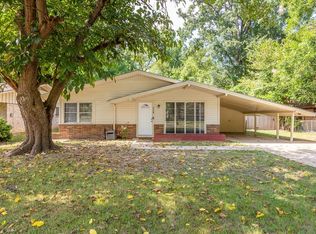 322 Lenwood Dr, Nacogdoches, TX 75964