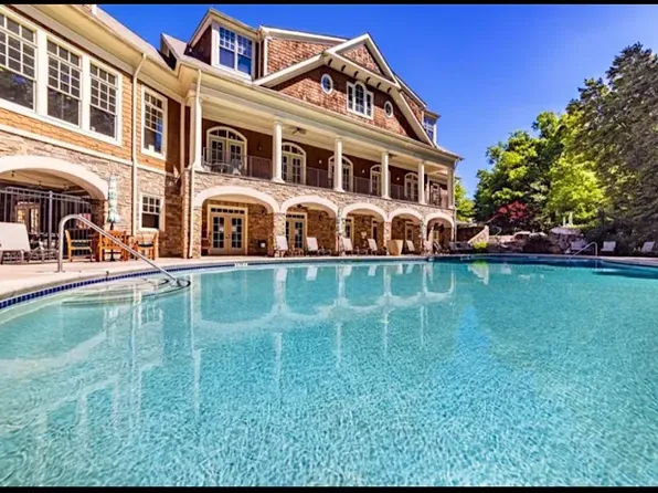 200 River Vista Dr, Sandy Springs, GA