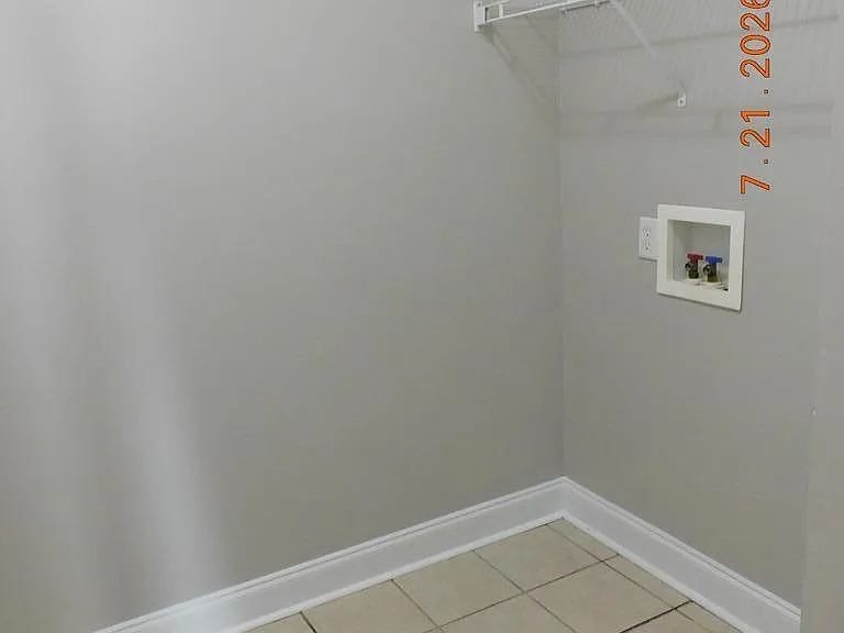 506 Club Villa Ct #2 — Photo 6