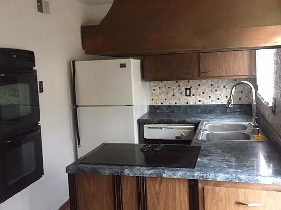 5th image of 7277 Morningaire Cir