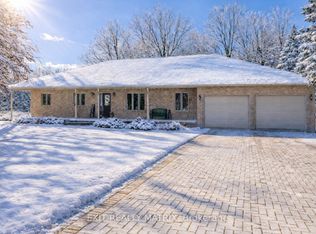 6343 Deermeadow Dr, Ottawa, ON K4P 1M9