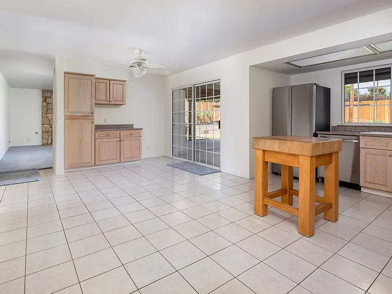 316 Cambridge Dr — Photo 9