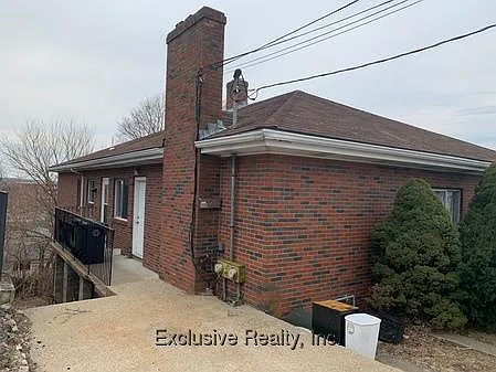 234 Palfrey St — Photo 9
