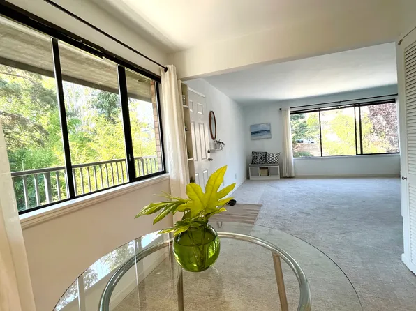 342 4th Ave Unit A, Kirkland, WA 98033
