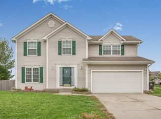 2409 E Meadow Ln, Des Moines, IA 50320