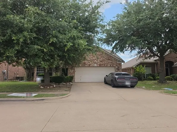 9020 Friendswood Dr, Fort Worth, TX 76123