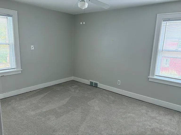 15 Hamilton Dr #2 — Photo 13