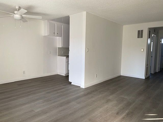 1st image of 1335 N Detroit St APT 303