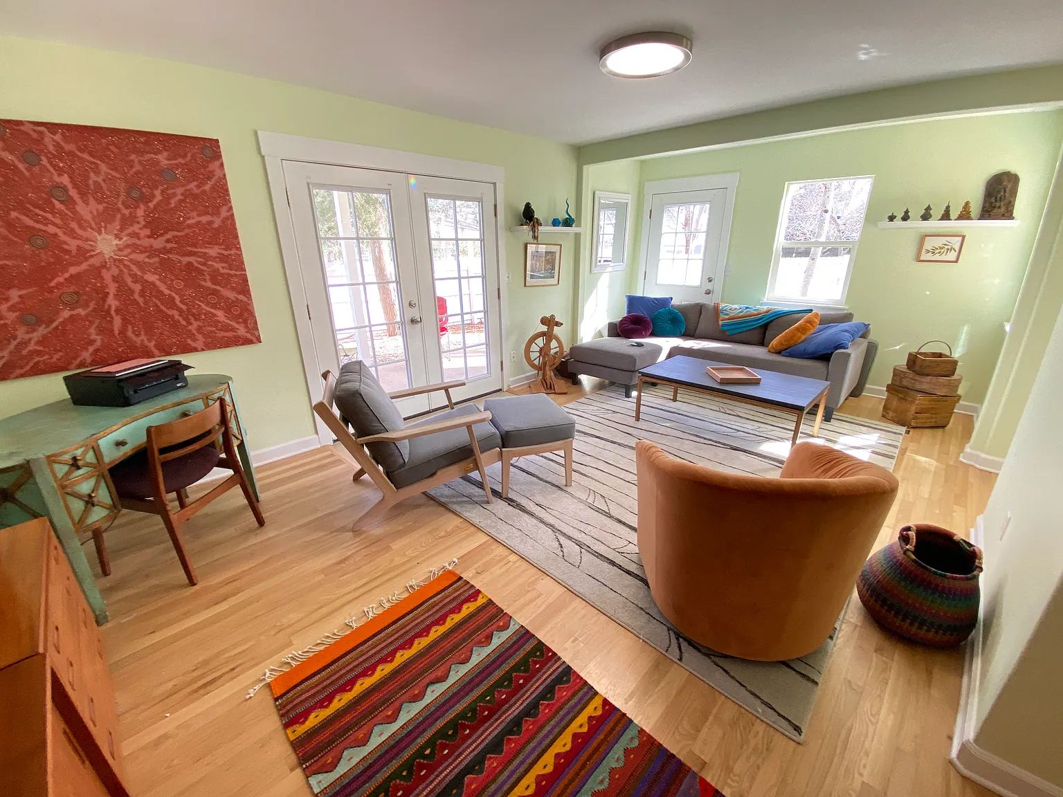 2 bed, 1.5 bath, 1133 sqft, $2,500 — Photo 3