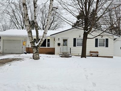 1137 S Park St, Shawano, WI, 54166