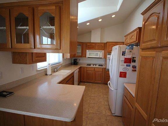 Beautiful Open Kitchen