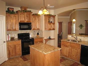 3rd image of 2504 Mountain Dr
