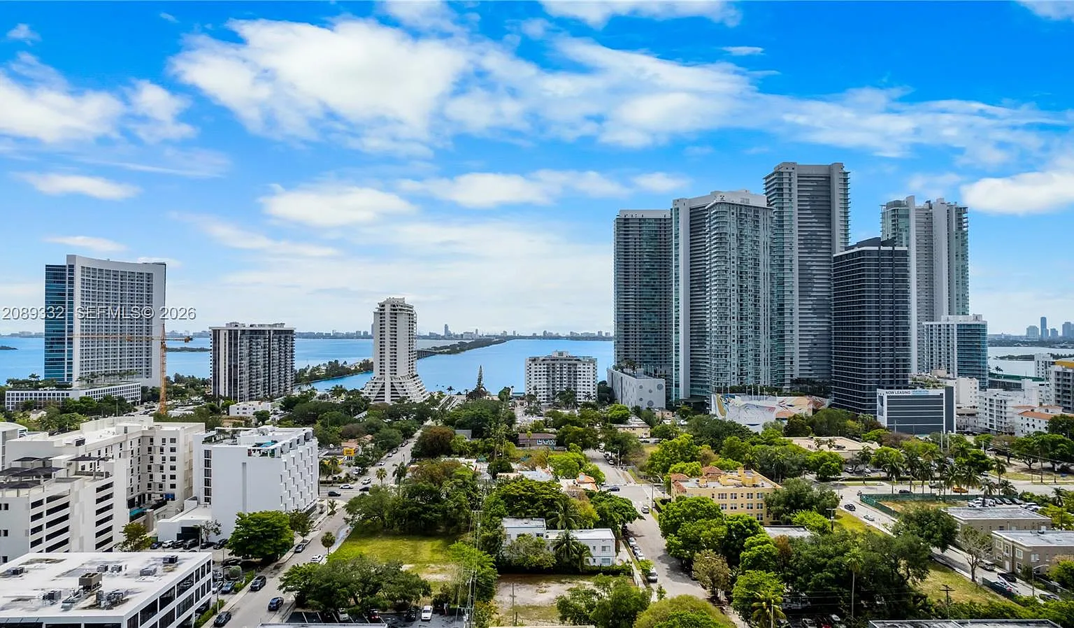 Four Midtown Miami Condo — Photo 3