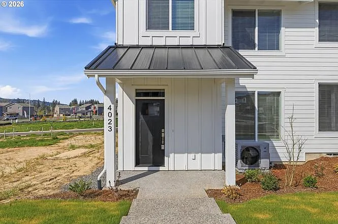 4023 SW Royal Ave — Photo 2