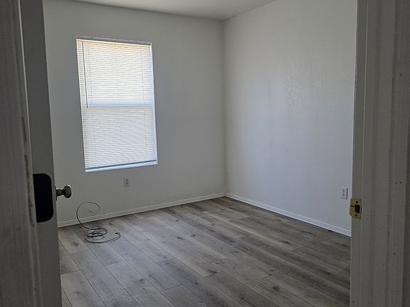 3rd image of 1362 N Santa Fe St Unit 2