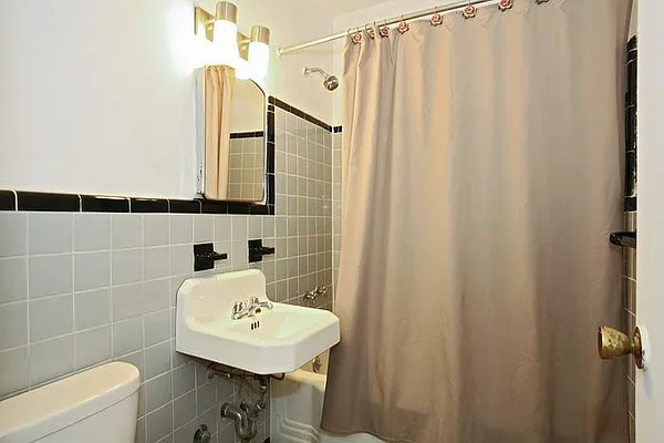 Sold by Douglas Elliman | media 37