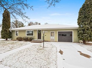 1624 N Elinor St, Appleton, WI 54914