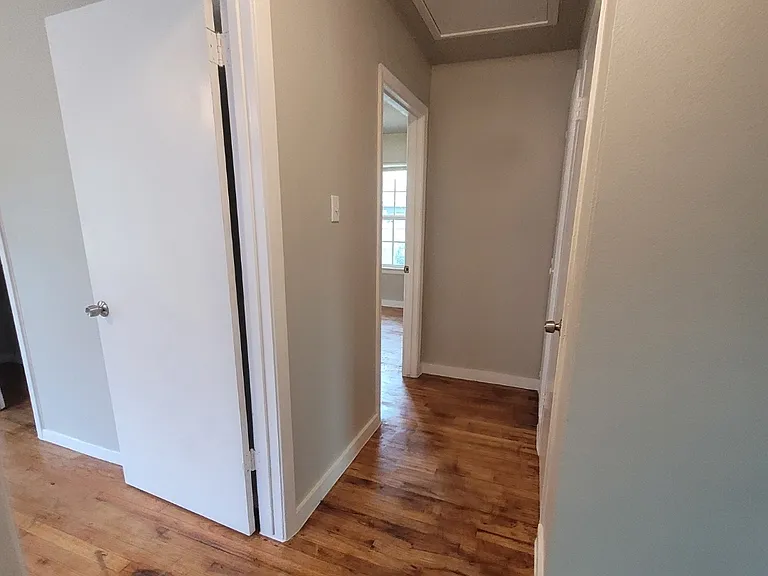 135 Eisenhower Blvd #A — Photo 8