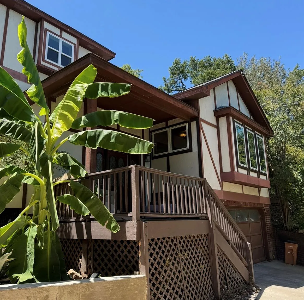 3 bed, 2.5 bath, 1879 sqft, $2,850 — Photo 2