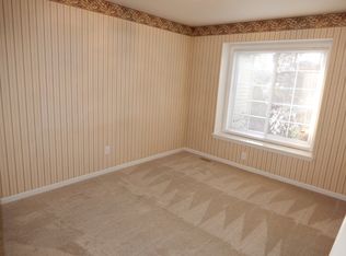 72 Garland Way, Waterford, MI 48327