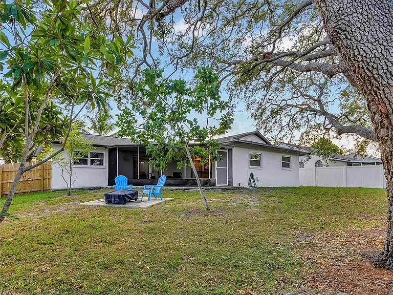 1414 Gulf Rd — Photo 33