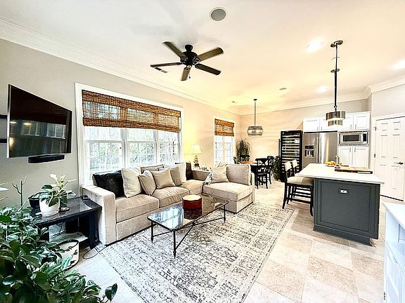 4th image of 6415 Wakehurst Rd